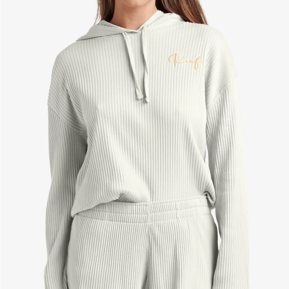 Surf! Cute reef hoodie in marshmallow - Sz S NWT